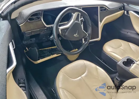 2013 Tesla Model S из США, поврежденный, VIN 5YJSA1DG2DFP03528